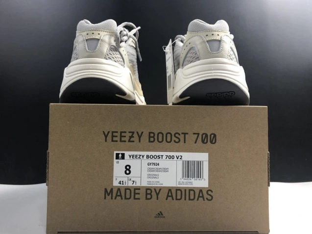 Adidas Boost V2 Cream GY7924 Cream Yeezy 700 0908